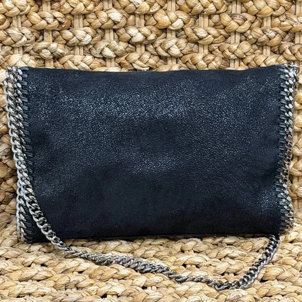 Sold‎ - Picture 3 of 10